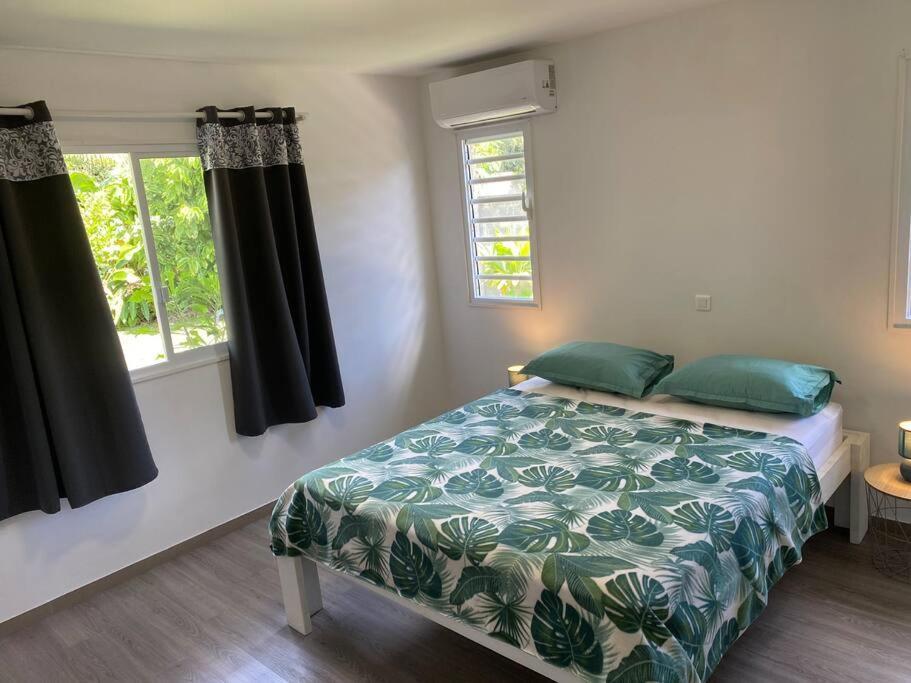 Ana Iti Lodge Paea Tahiti Exteriör bild
